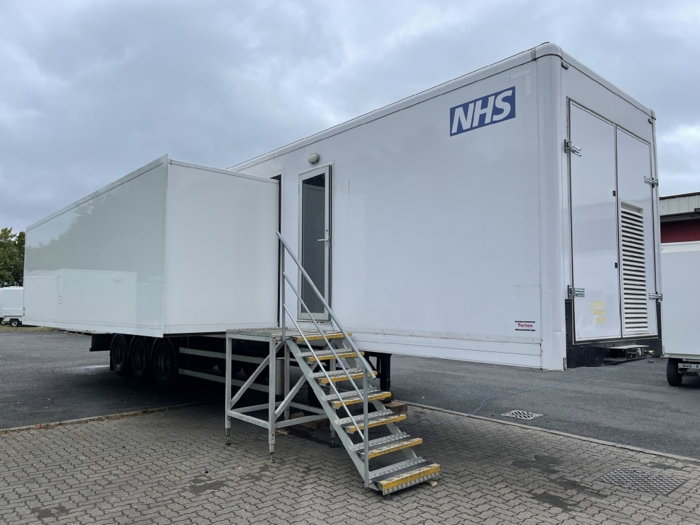 Articulated Mobile Testing Clinic